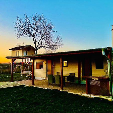 Caravans 10 Min To Tsonevo Lake & 35 Min To Black Sea Bagian luar foto