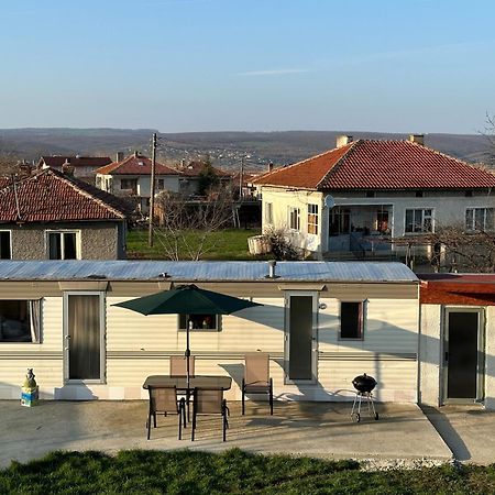 Caravans 10 Min To Tsonevo Lake & 35 Min To Black Sea Ruang foto