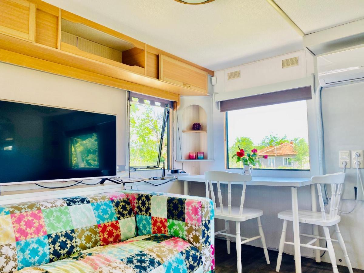 Caravans 10 Min To Tsonevo Lake & 35 Min To Black Sea Bagian luar foto
