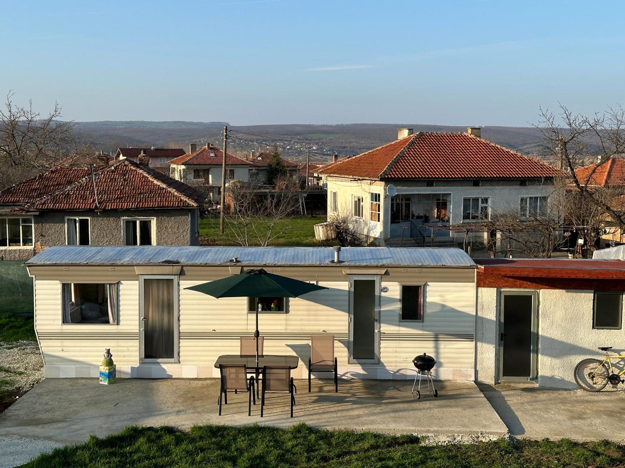 Caravans 10 Min To Tsonevo Lake & 35 Min To Black Sea Ruang foto